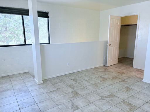 420 Glenn St. #1 – photo 1