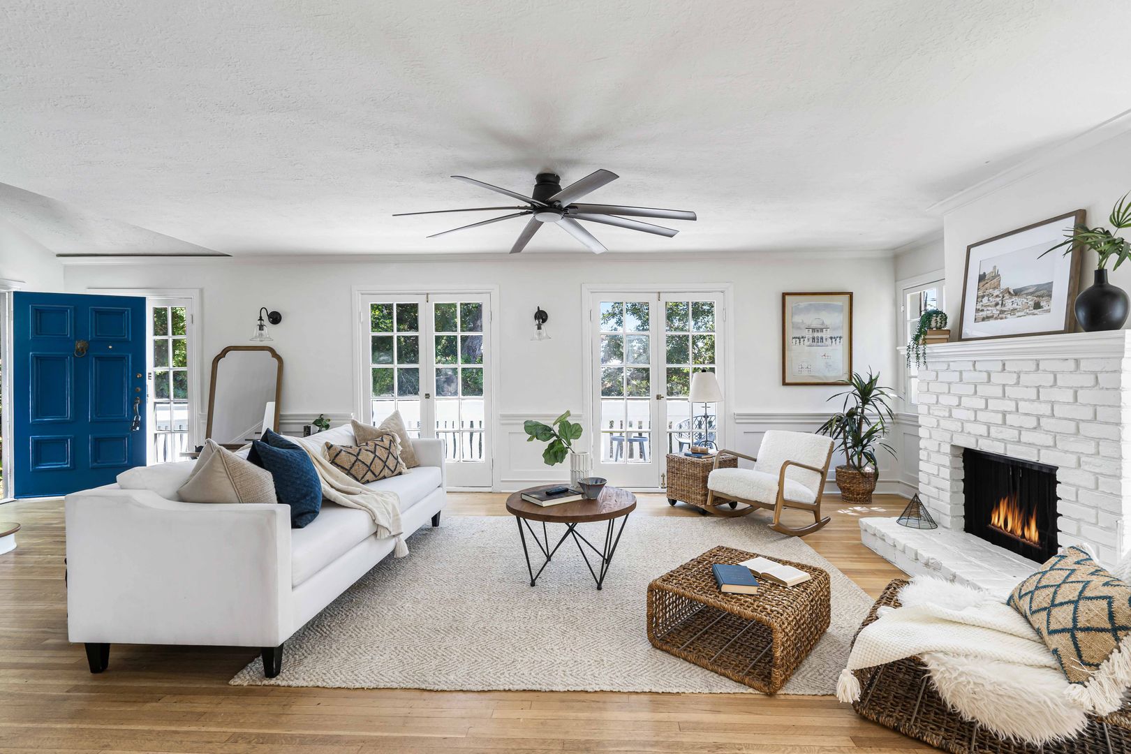 Los Angeles House: 6662 Emmet Terrace