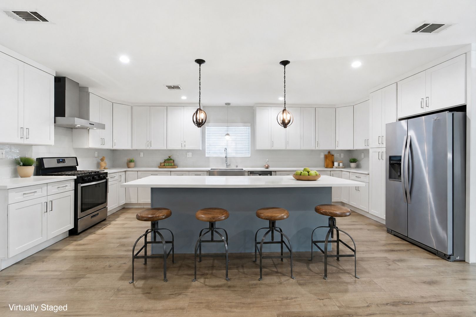 2122 S Highland Ave 2 of 12