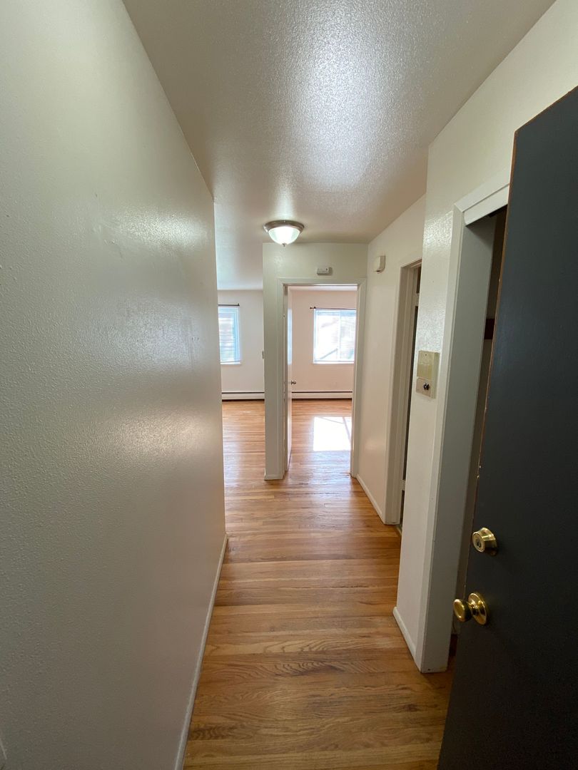 Racine Apartment: 2420 Northwestern Ave