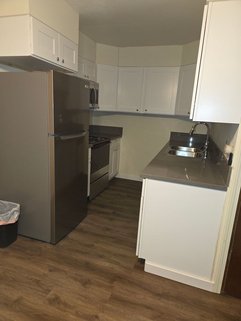 Racine House: 5303 Byrd Ave