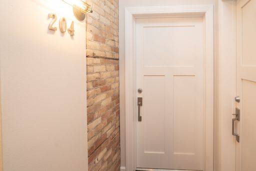 Stunning LOFTS!!!! – photo 1