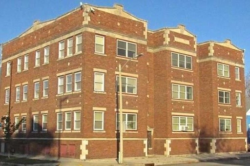 Racine Apartment: 1540 Park Ave.