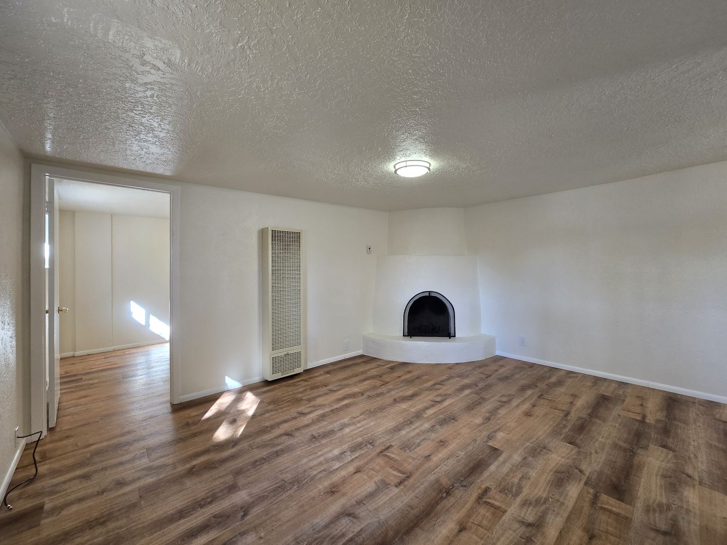 Santa Fe Apartment: 735 Columbia St
