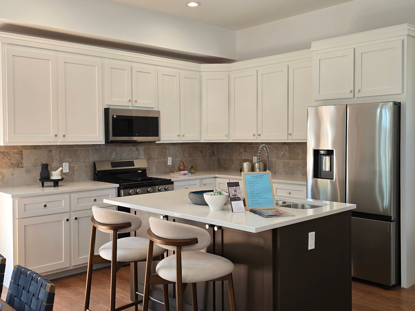 Santa Fe House: 2822 Camino Mendoza