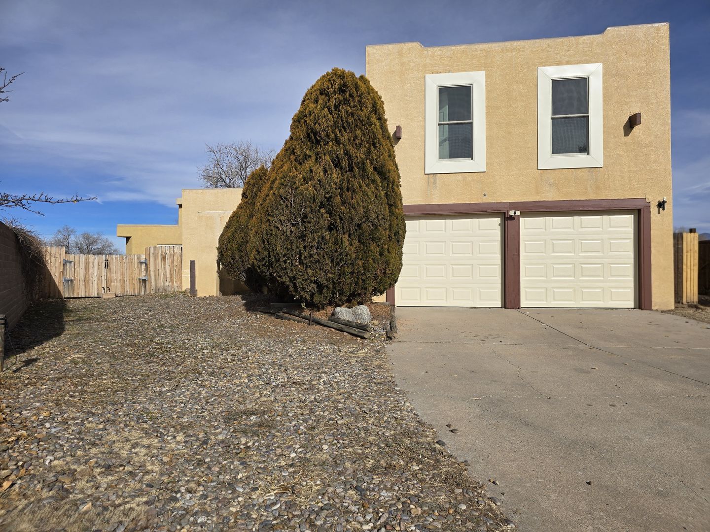 Santa Fe House: 2984 Corte Ojo de Agua