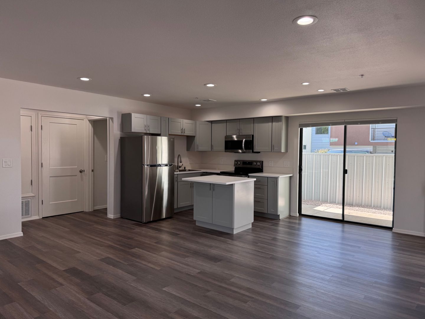 Santa Fe Apartment: 920 Shoofly St