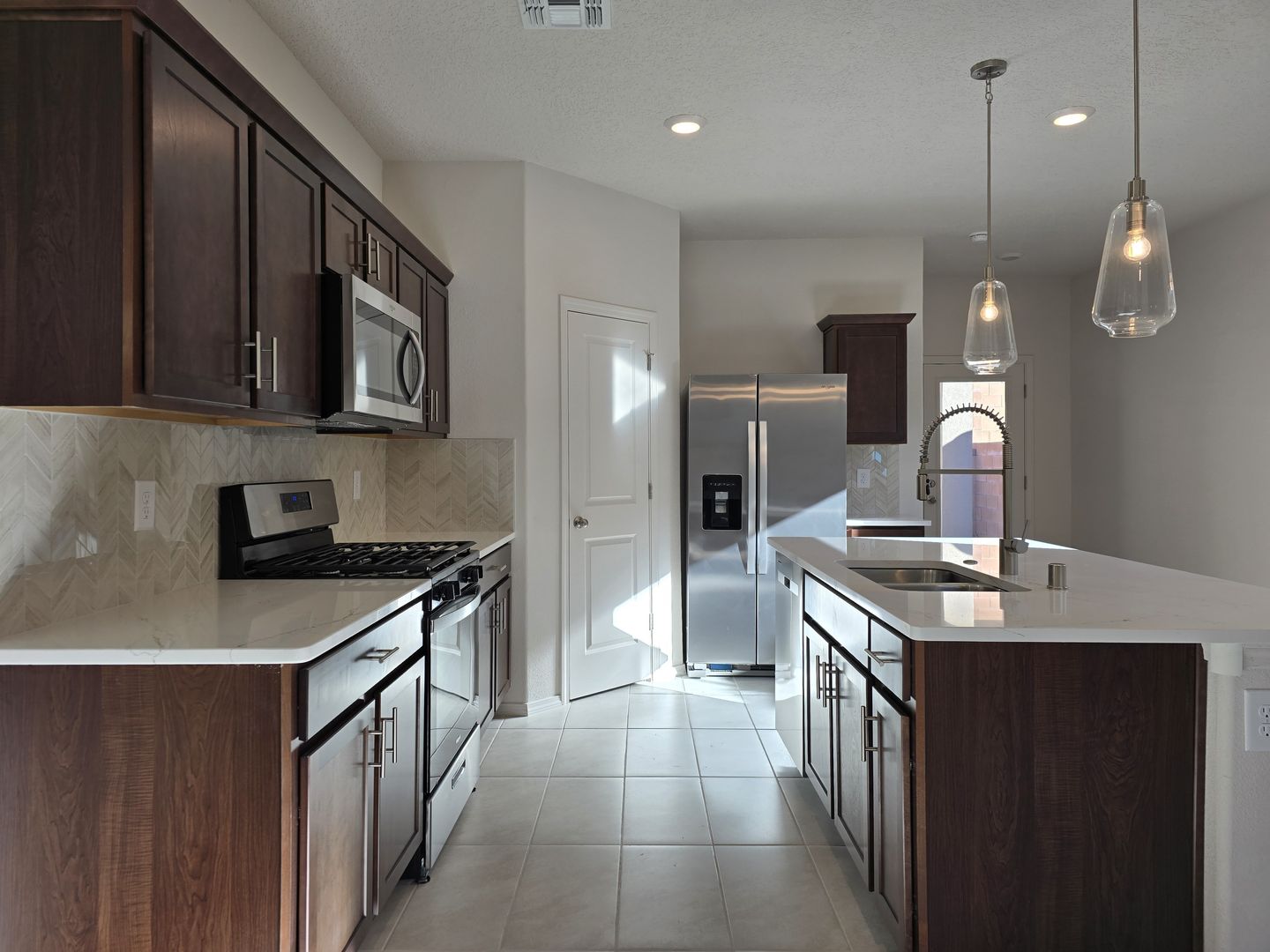 Santa Fe House: 3941 Soledad