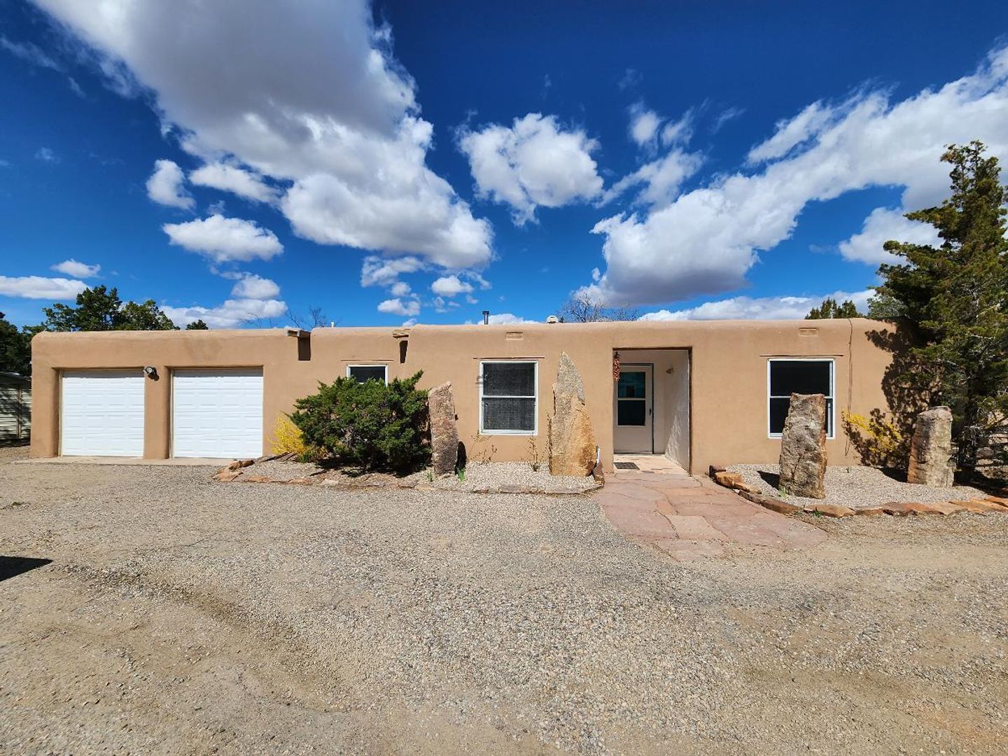 Santa Fe Apartment: 1207 Calle Luna