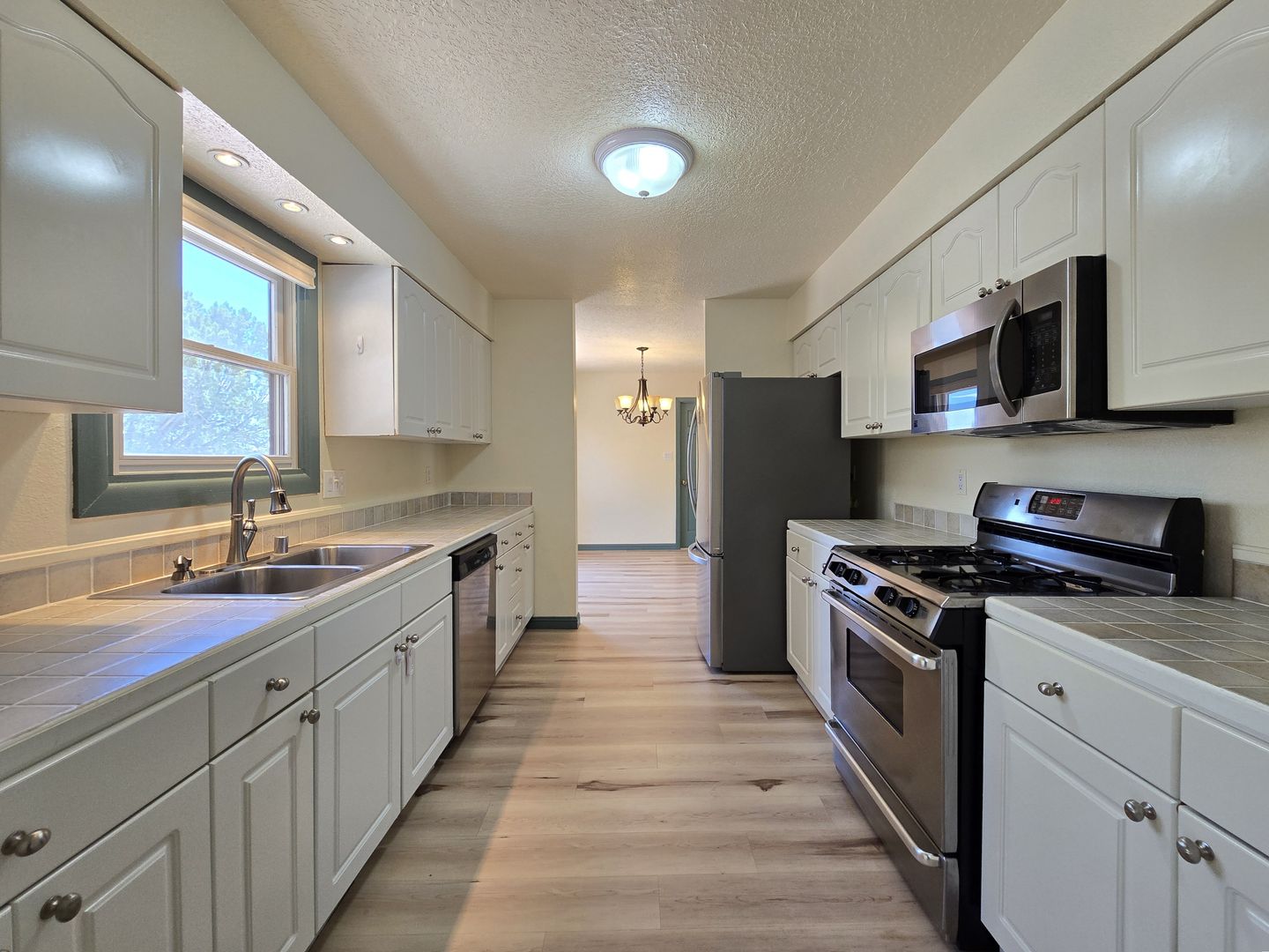 Santa Fe House: 3004 Plaza Blanca