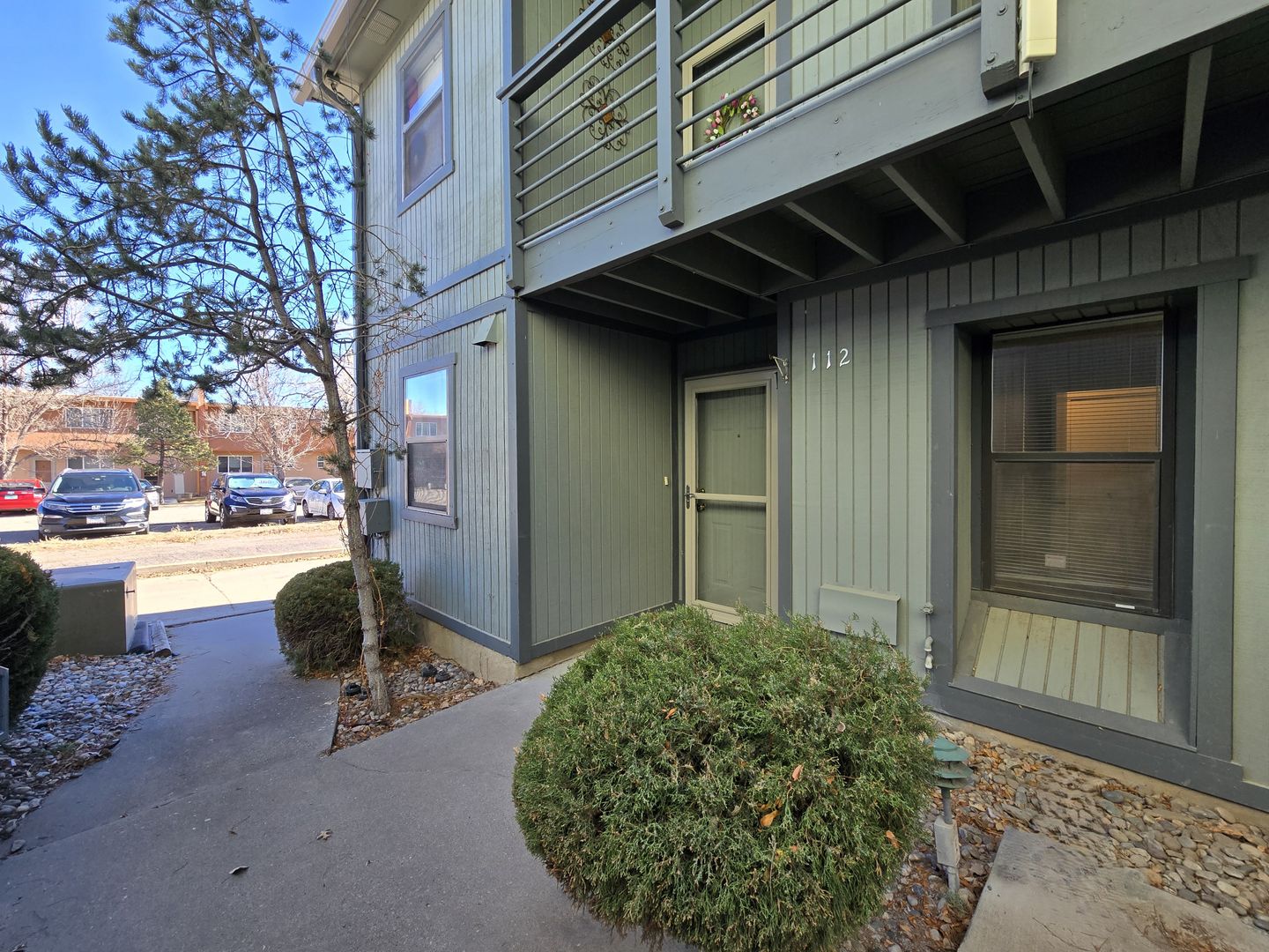 Los Alamos House: 1300 Iris St Apt 112