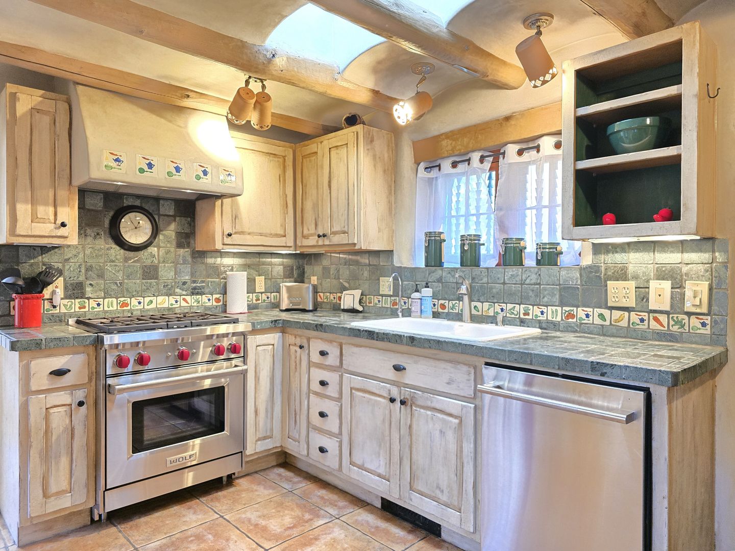 Santa Fe House: 770 Acequia Madre