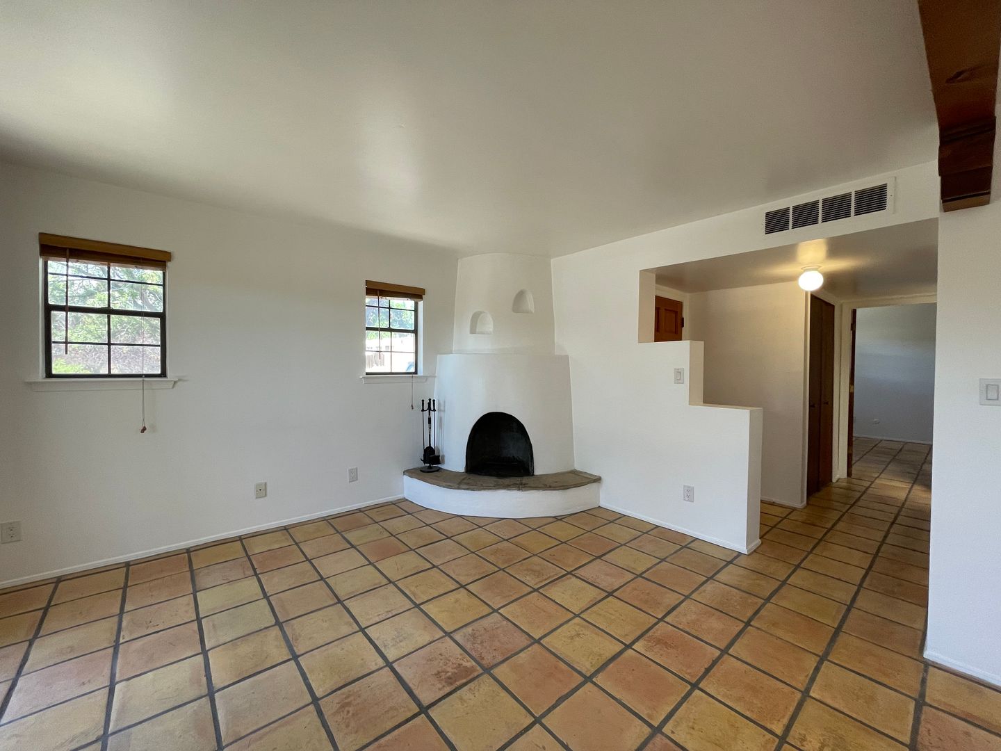 Santa Fe Apartment: 1875 Calle Quedo