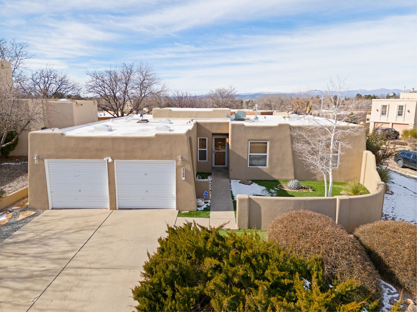 Santa Fe House: 2300 Calle Brocha