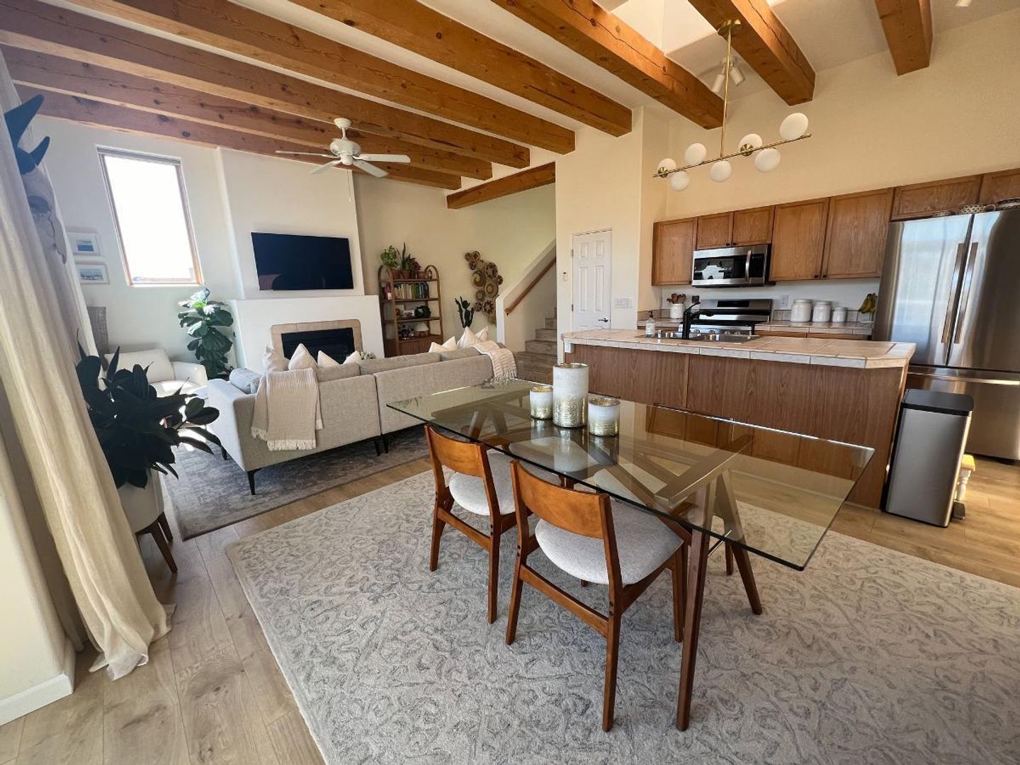Santa Fe House: 772 Viento Cir