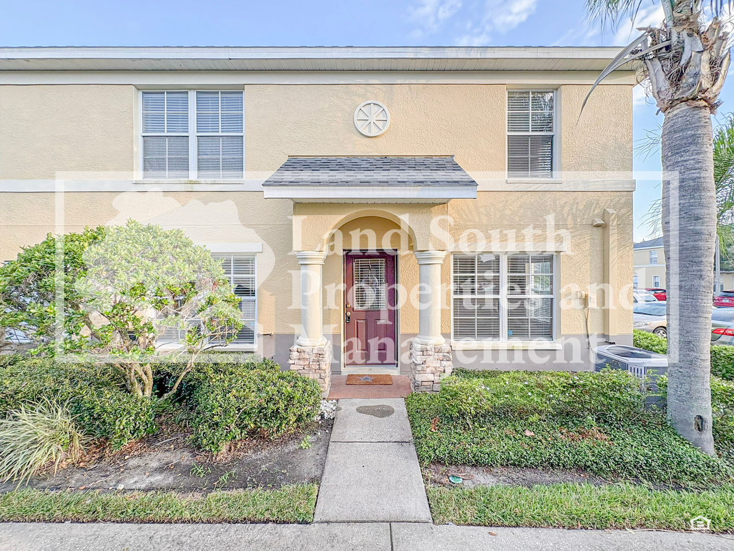 Lakeland House: 5432 River Rock Rd.