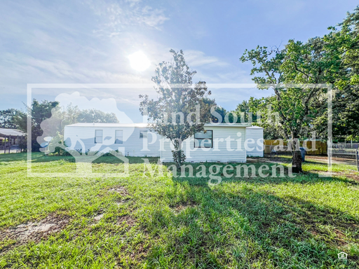 Charming 3-Bed, 2-Bath Mobile Home for Rent in Polk City – Spacious, Pet-Friendly, and Move-In Ready!
