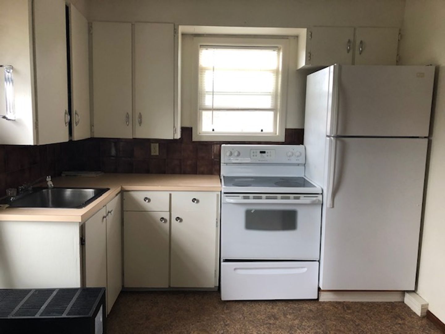 Kalispell Apartment: 27 8th Ave West