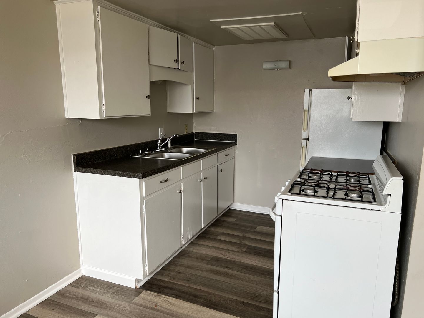 Denton Apartment: 1005 W. Hickory Street
