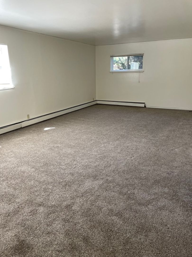 Casper Apartment: 1025 S. David Street