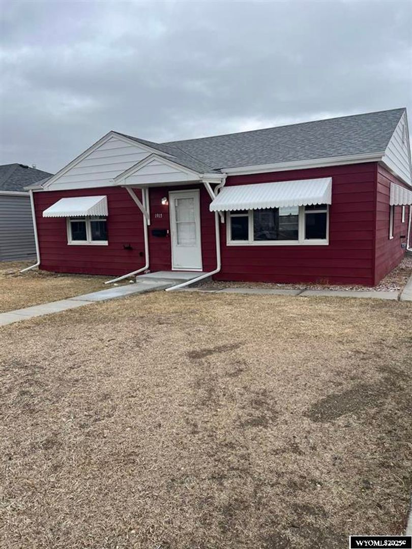 Casper House: 1913 S. Washington Street