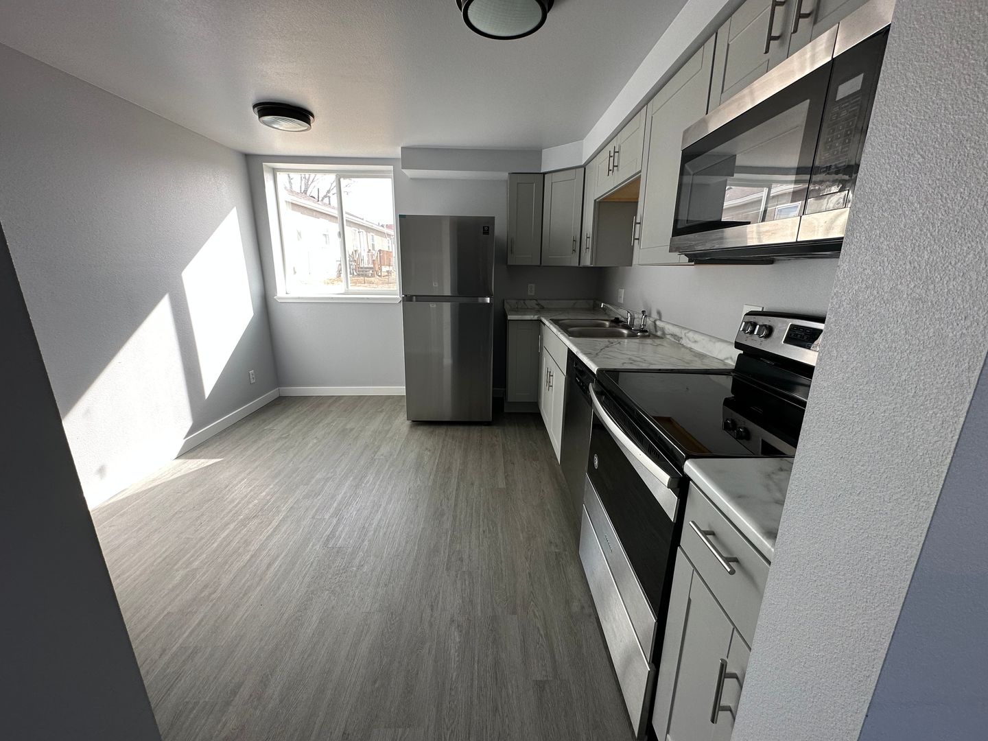 Casper Apartment: 1016 S. Wisconsin Avenue