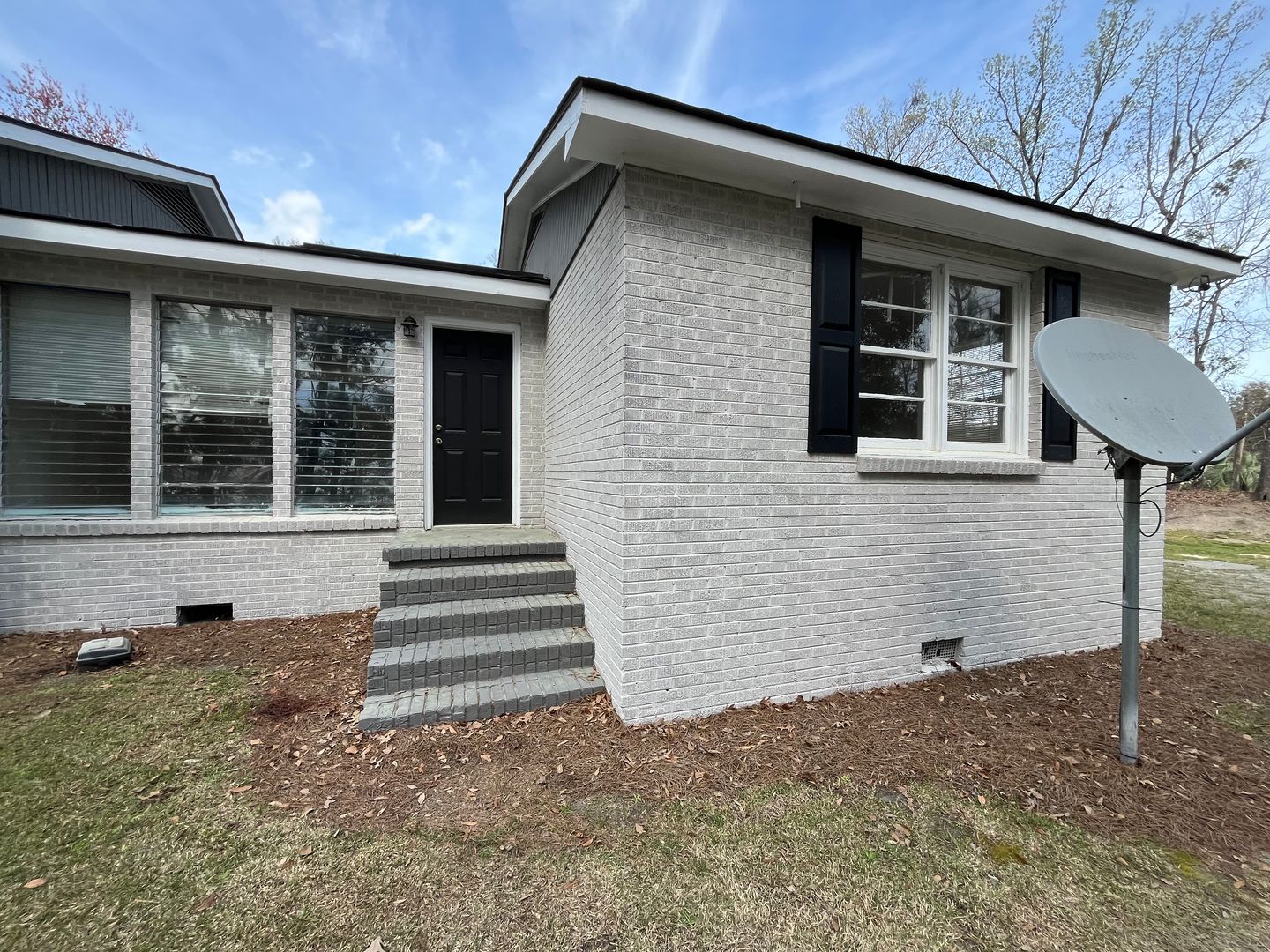 Savannah Apartment: 760 Highway 30