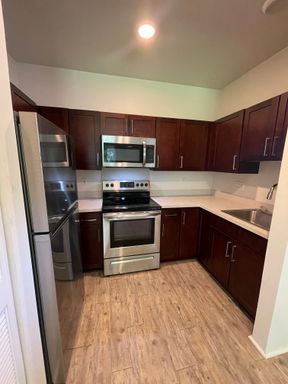 STUDIO with FULL KITCHEN & UTILITIES INCLUDED located in Ewa Beach!