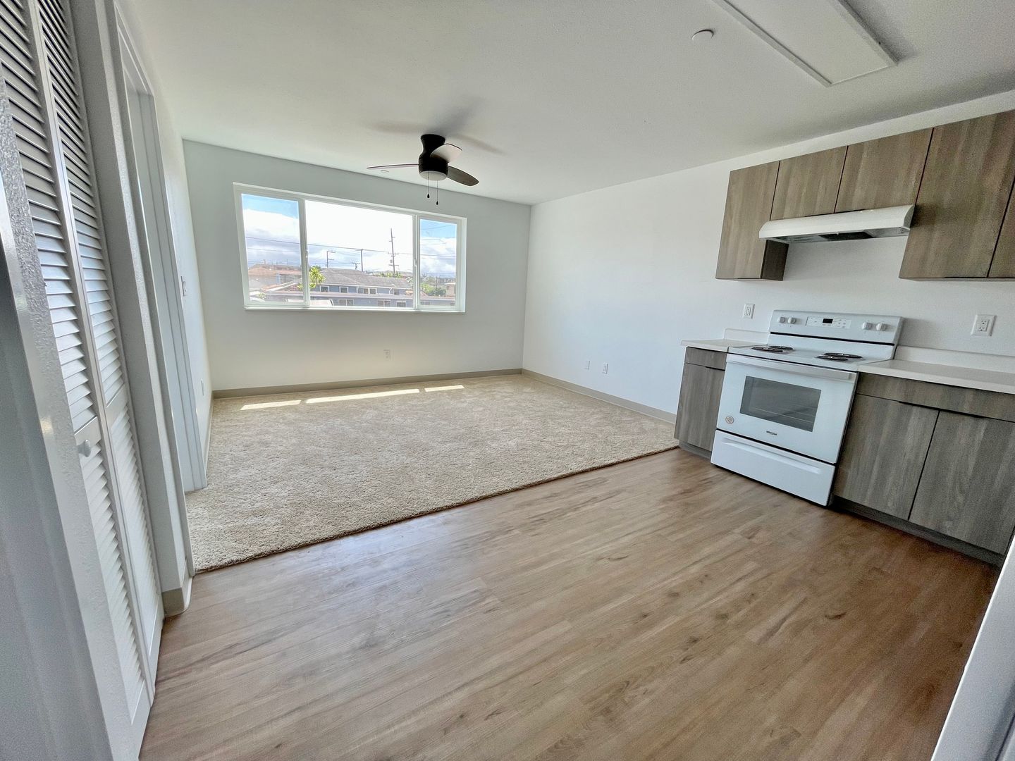 Wahiawa Apartment: 216 Olive Avenue