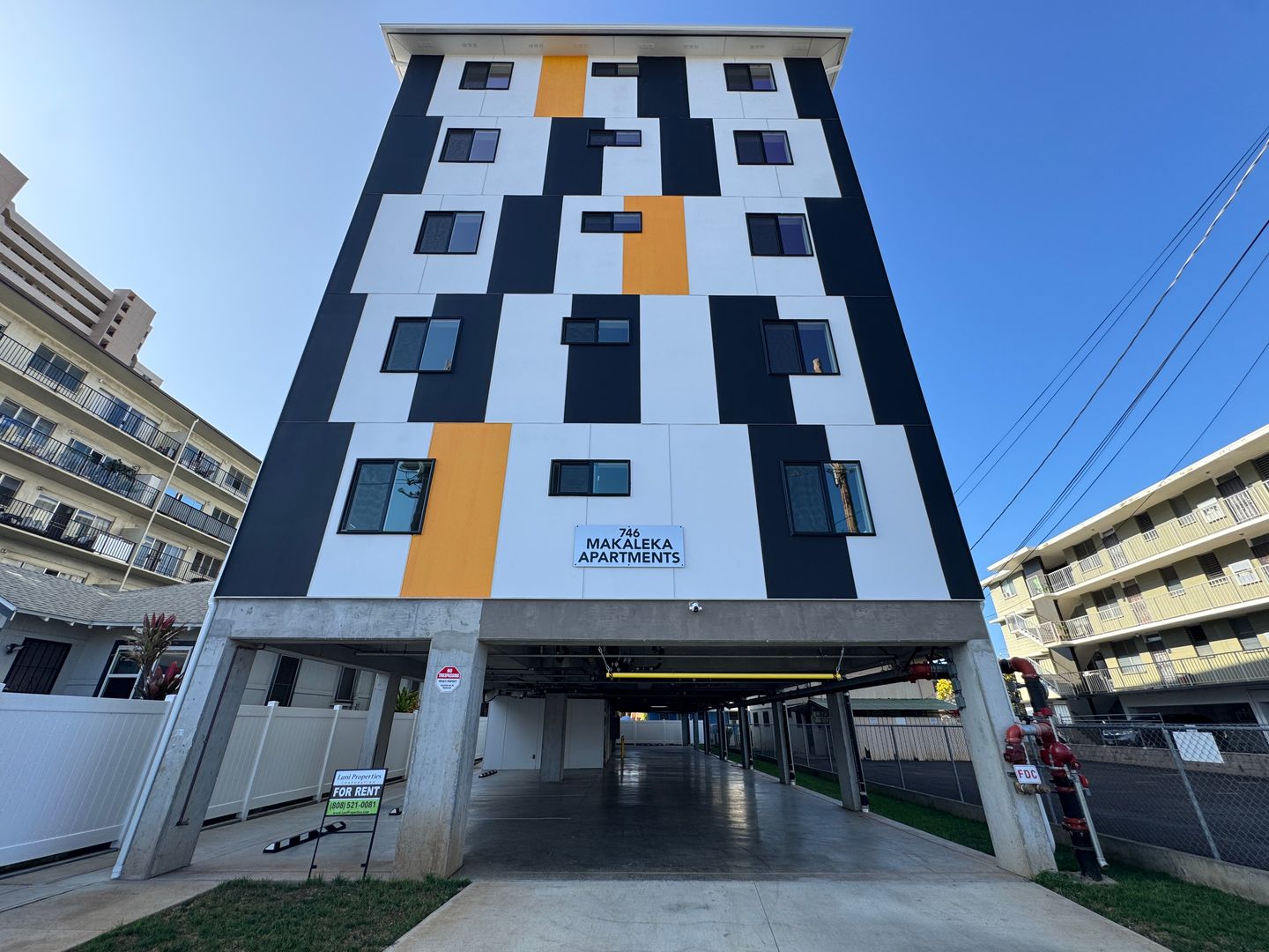 Honolulu Apartment: 746 Makaleka Avenue