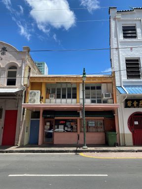Spacious Office space available in the Heart of Downtown Honolulu!! – photo 1