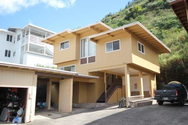 Honolulu Apartment: 1981 - 1997 10th Avenue