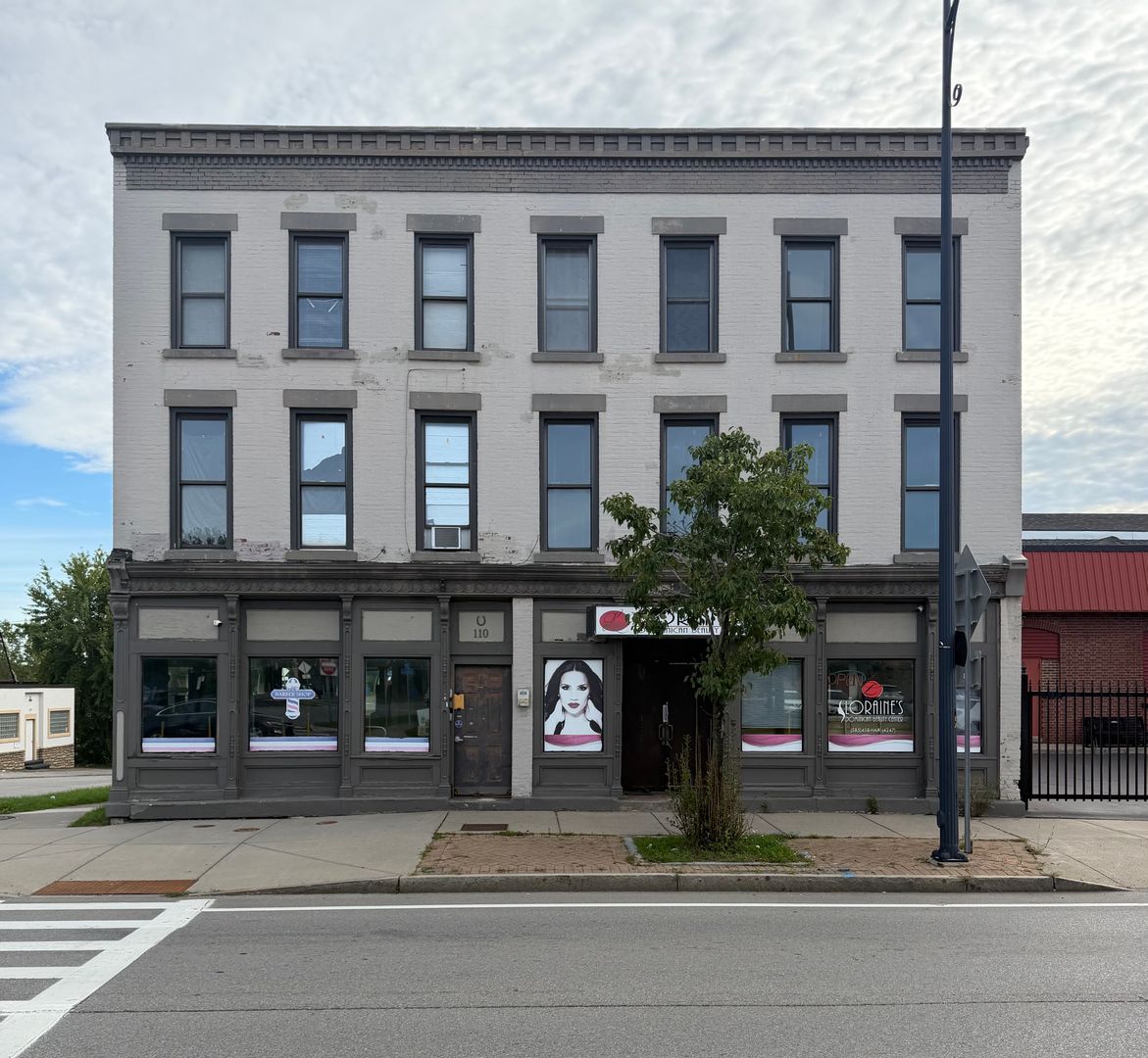 Rochester Apartment: 104-110 Lake Ave