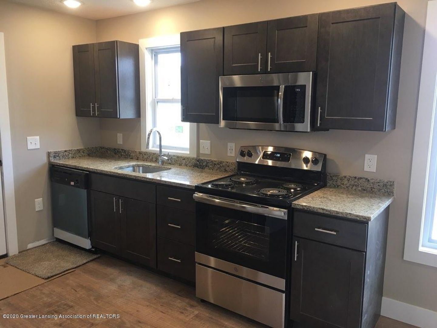 Eaton Rapids House: 414 Haven St #10