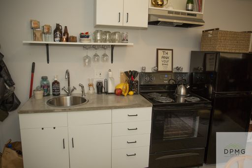 Welcome to 108 S Hosmer Lansing, MI 48912!! – photo 1