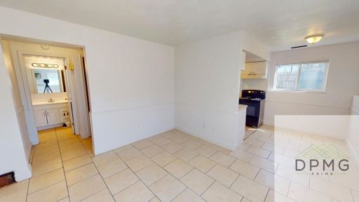 Welcome to 4309 W. Saginaw Hwy Lansing, MI 48917!! – photo 1