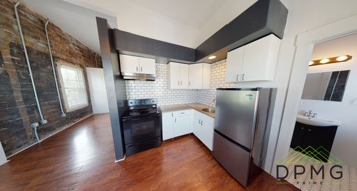 Welcome to 108 S Hosmer Lansing, MI 48912!! – photo 1