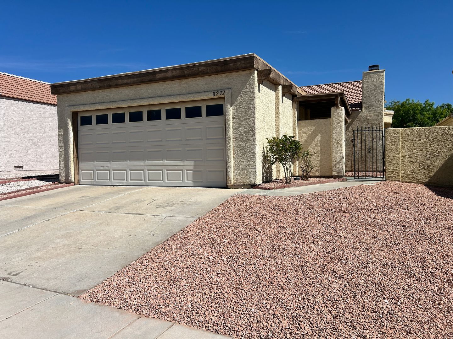 Las Vegas House: 8232 Abercrombe Way
