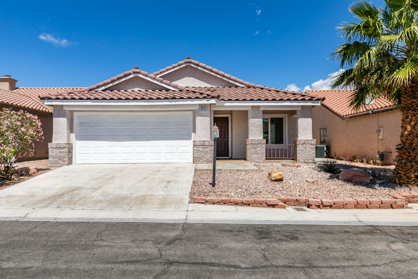 Las Vegas House: 4816 White Aspen Ave.