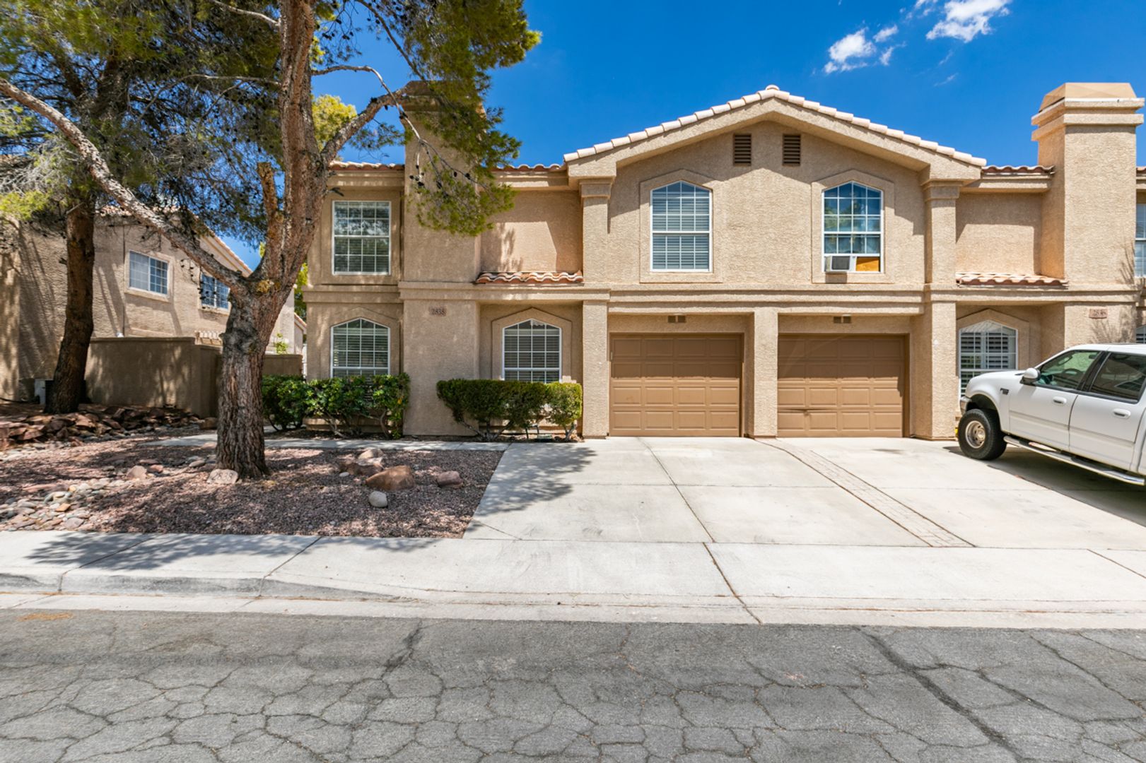 Henderson Townhome: 2838 Dawn Crossing Drive