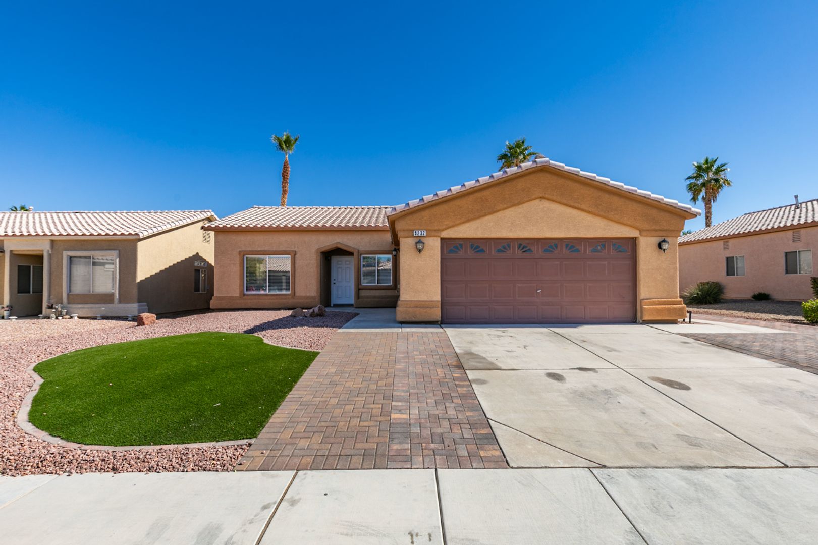 N. Las Vegas House: 5232 Wild Orchid Street