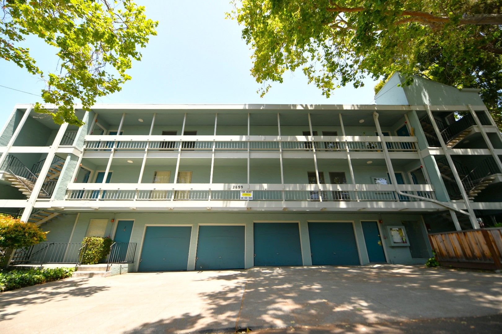 Berkeley Apartment: 2699 Derby Street