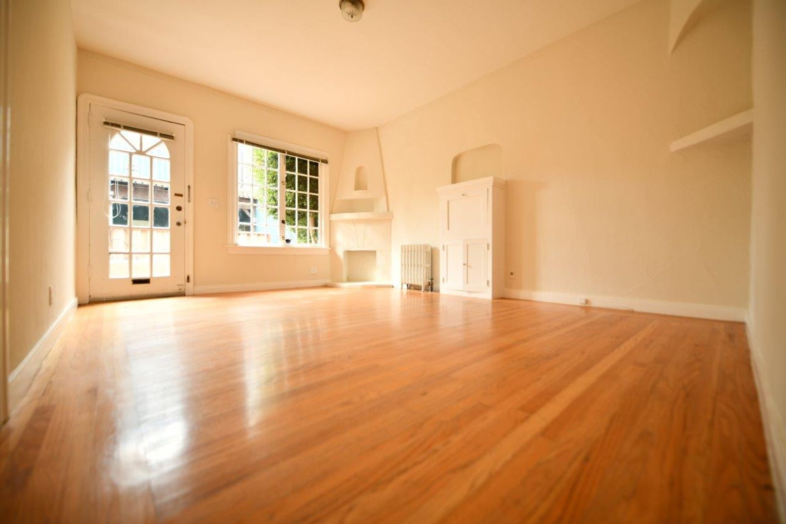 Berkeley Apartment: 1631-1633 Walnut Street