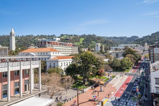 The Edge Premier Student Living in Berkeley – photo 1