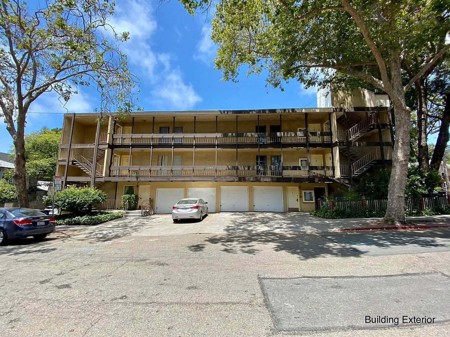 Berkeley Apartment: 2699 Derby Street