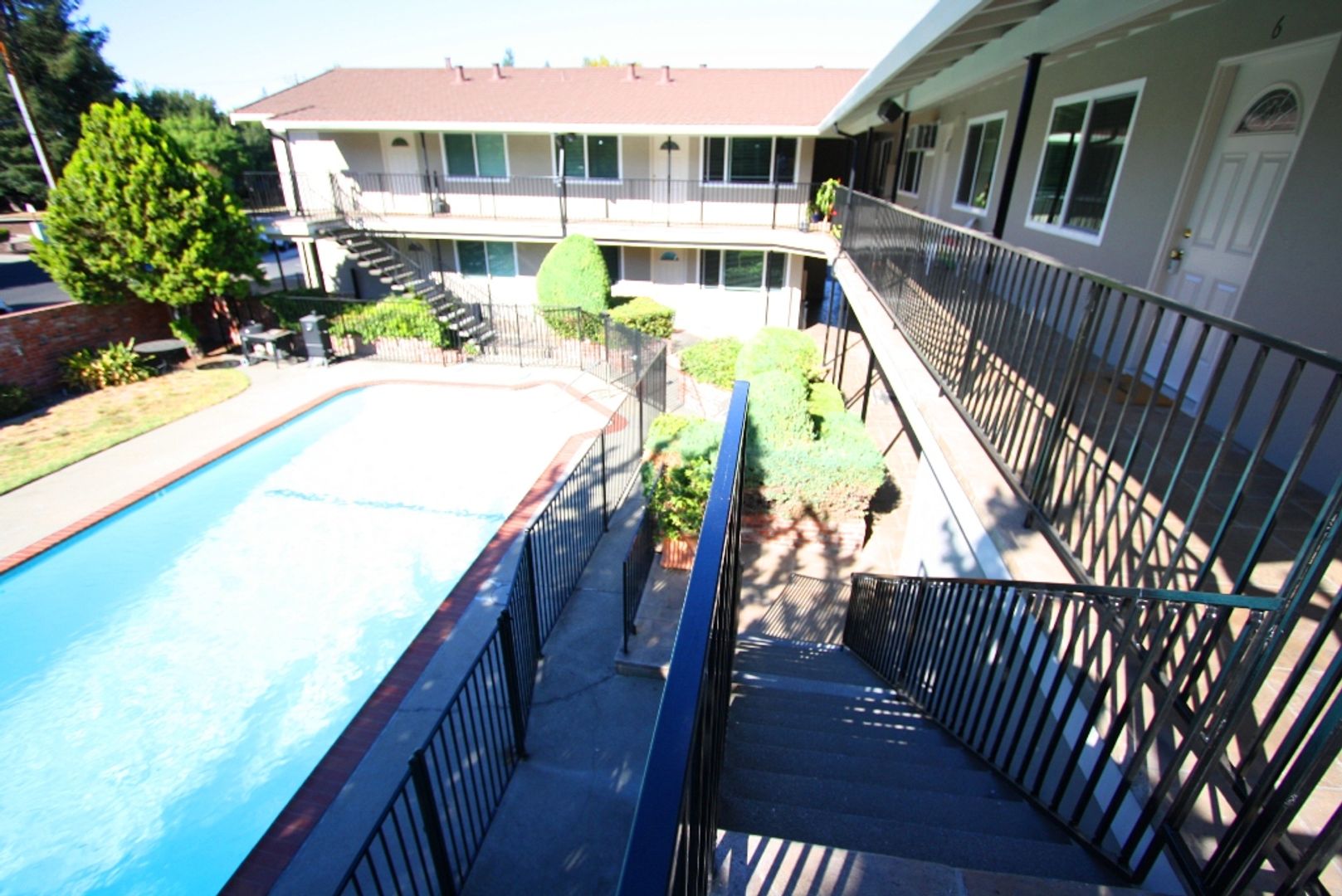 Danville Apartment: 201 W. Prospect Avenue