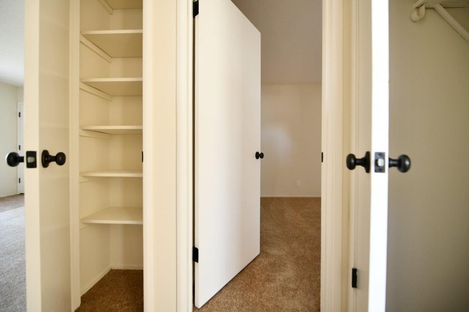 2p005 - 524 E. 17th Street 11 of 12