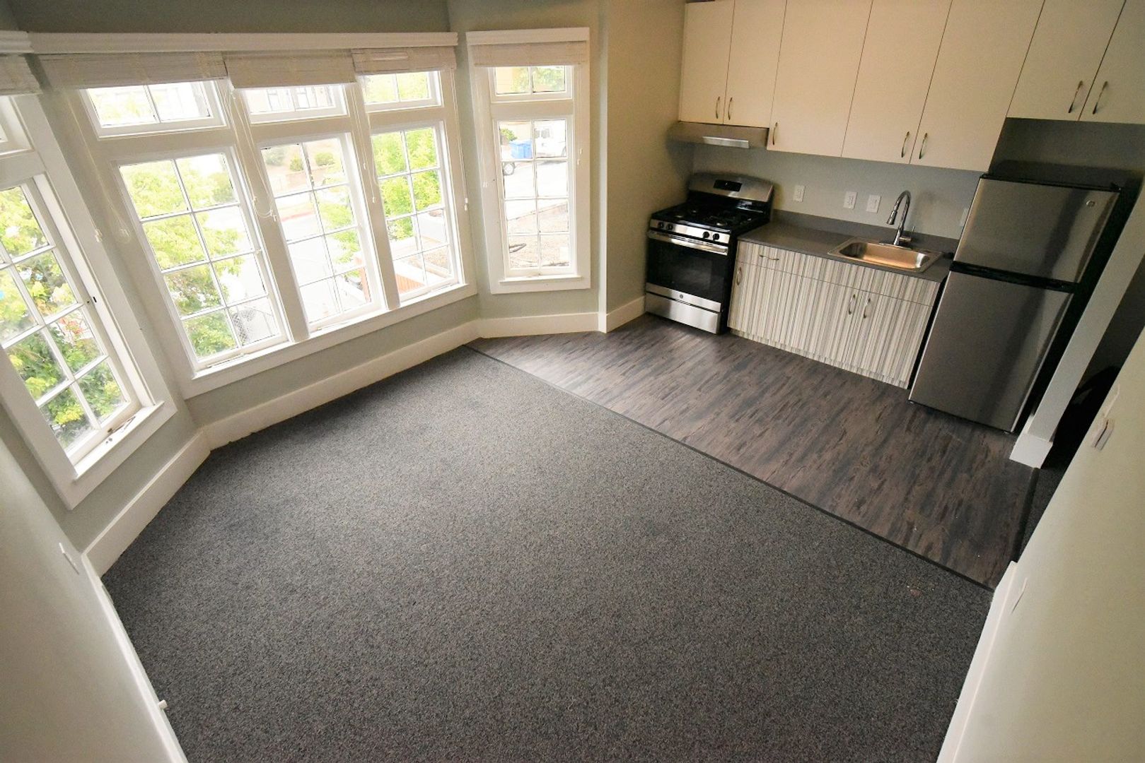Berkeley Apartment: 2532 Durant Avenue
