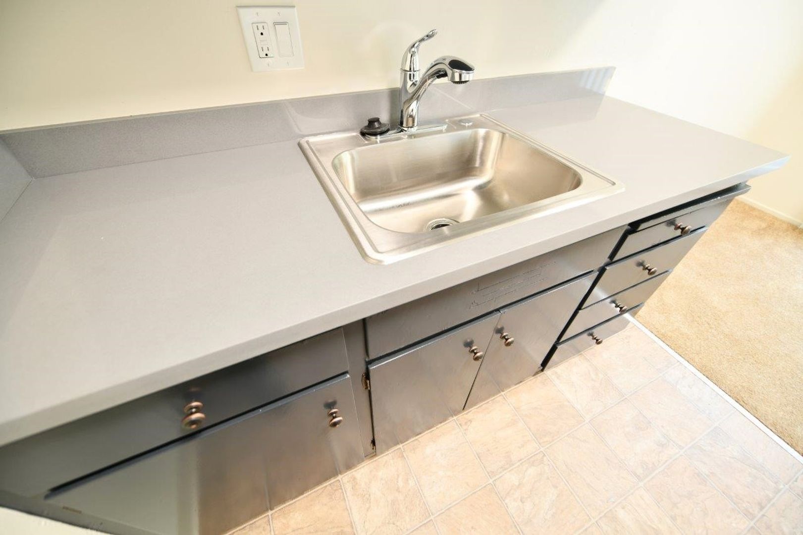 2p005 - 524 E. 17th Street 7 of 12