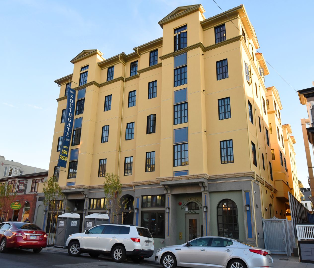 Berkeley Apartment: 2526 Durant Avenue